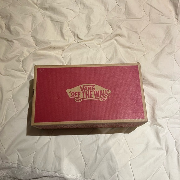 Brand new chukka low vans - Picture 2 of 5